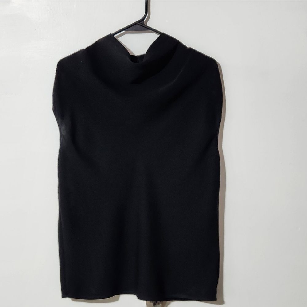 Babaton Black Sleeveless Blouse